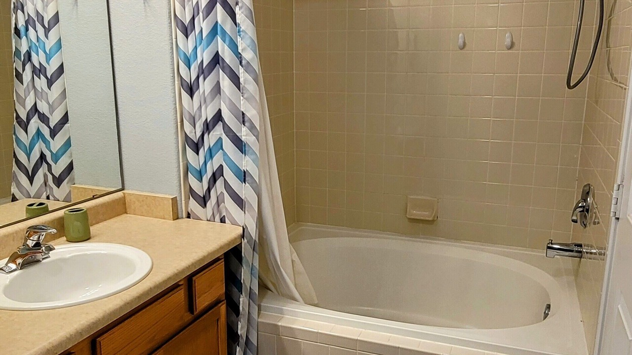 Photo of Bathroom in Stetson Hills