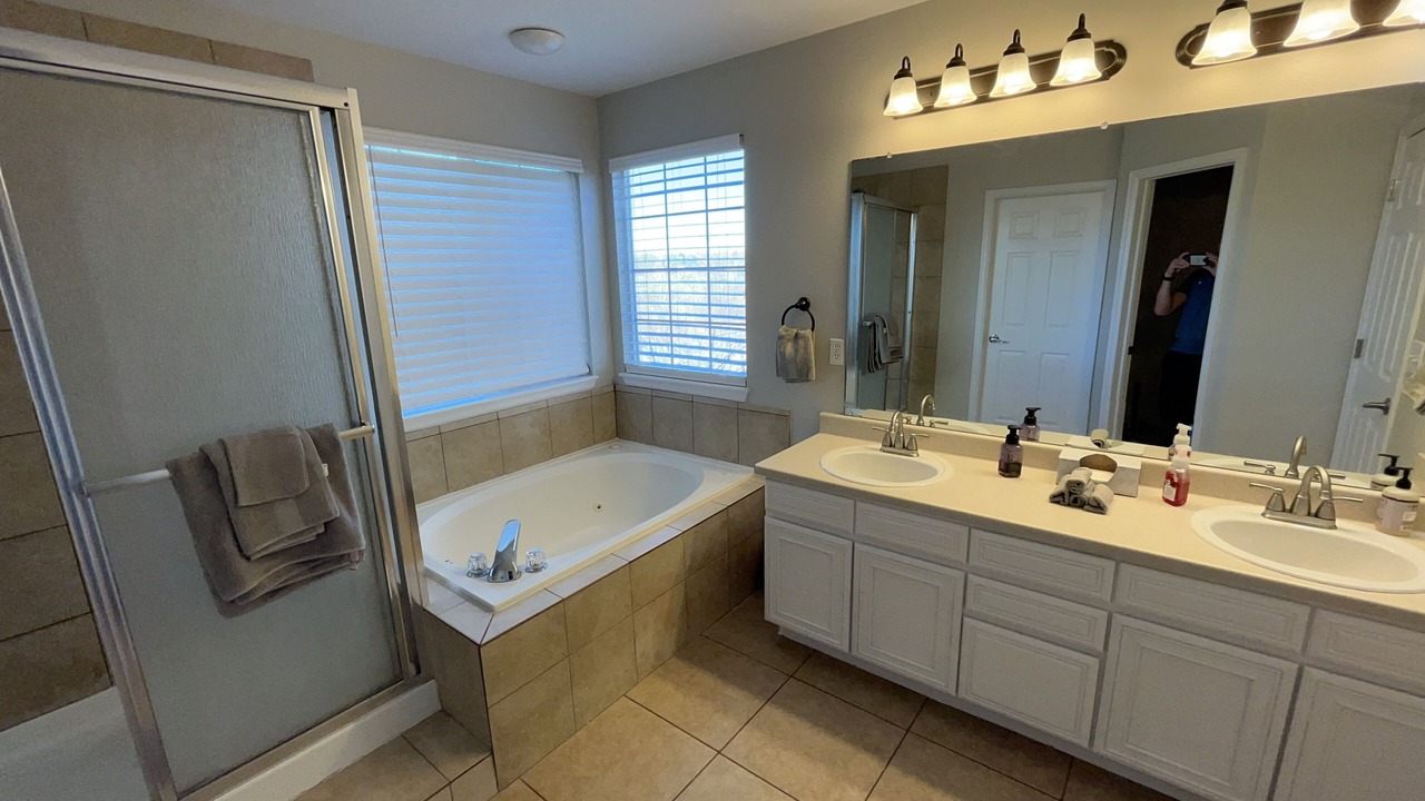 Photo of Bathroom in Centennial
