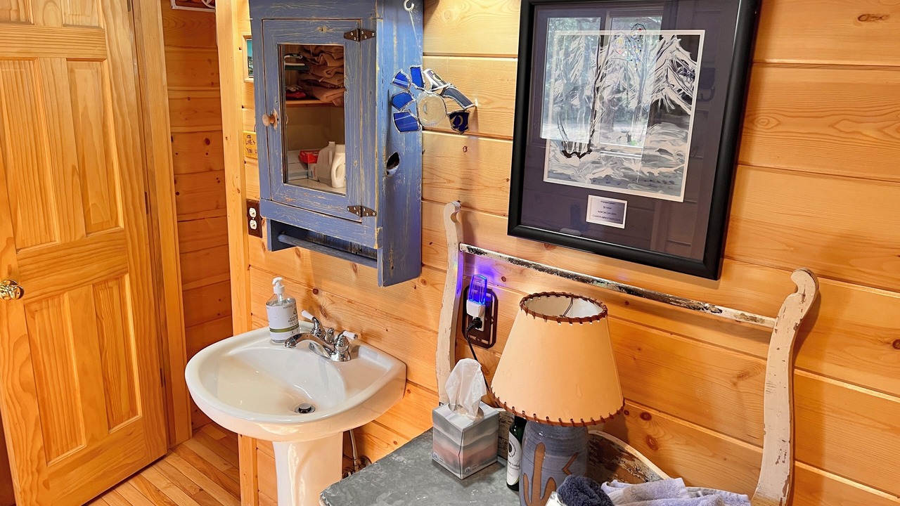 Photo of Bathroom in Howard