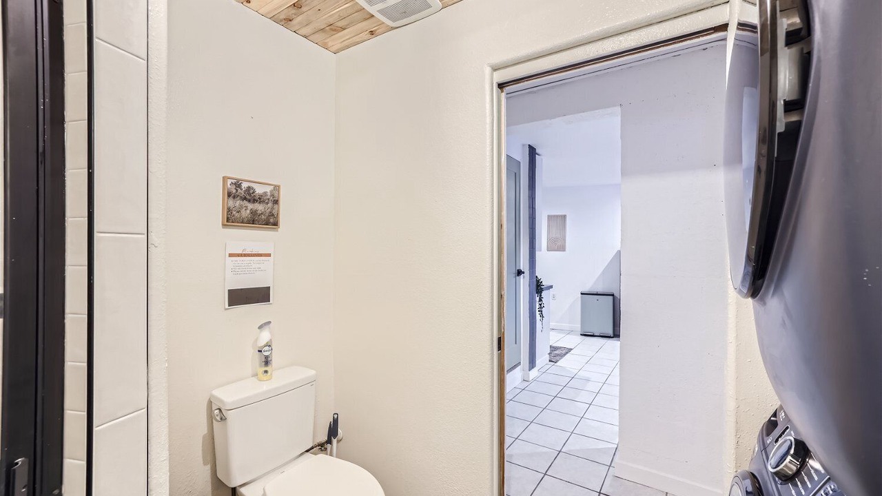 Photo of Bathroom in Shadow Mountain