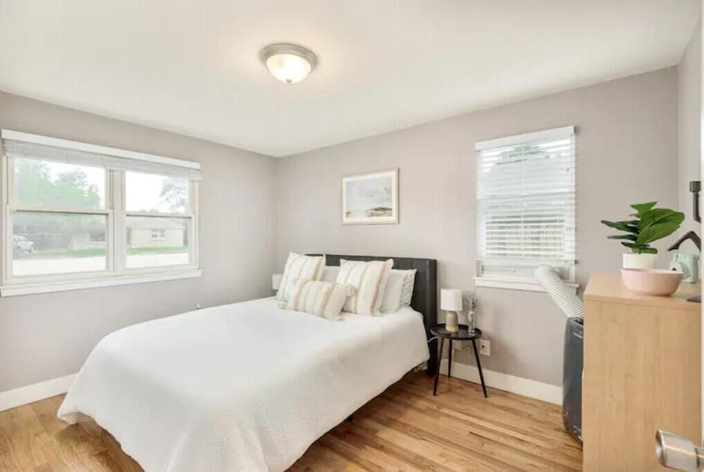 Photo of Bedroom in Arvada Plaza Area
