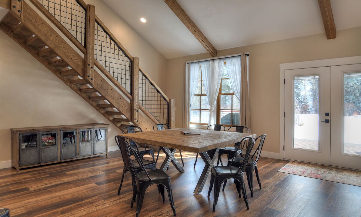 Photo of Bedroom in South Fork