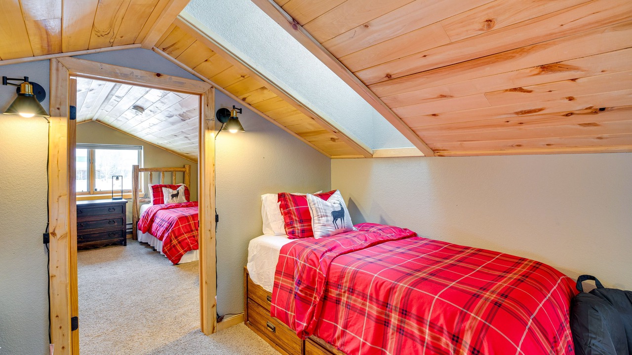 Photo of Bedroom in Gunnison