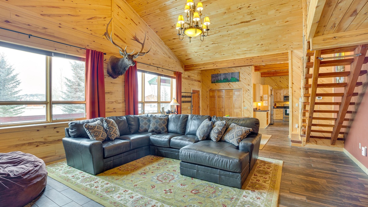 Photo of Livingroom in Gunnison