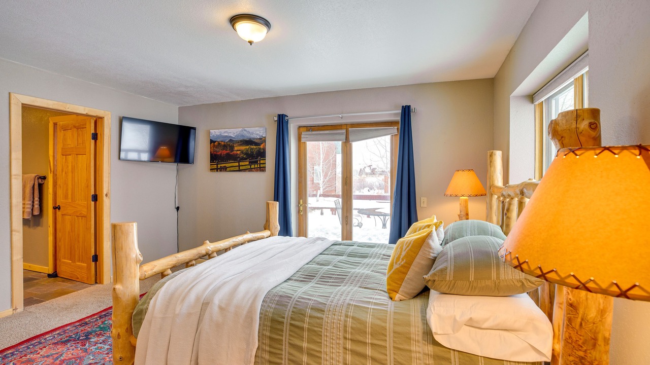 Photo of Bedroom in Gunnison