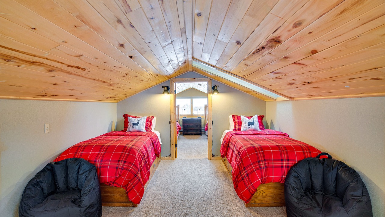 Photo of Bedroom in Gunnison