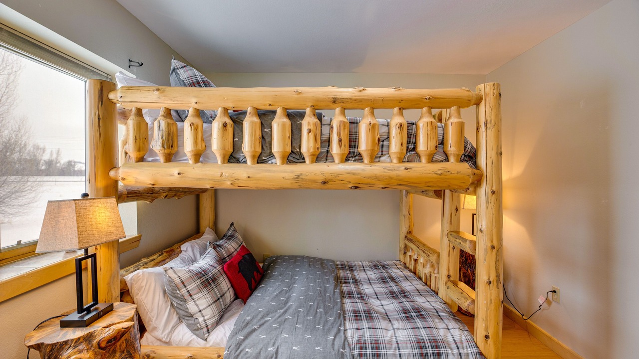 Photo of Bedroom in Gunnison