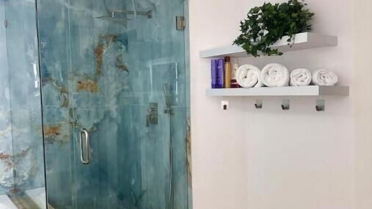 Photo of Bathroom in Thornton