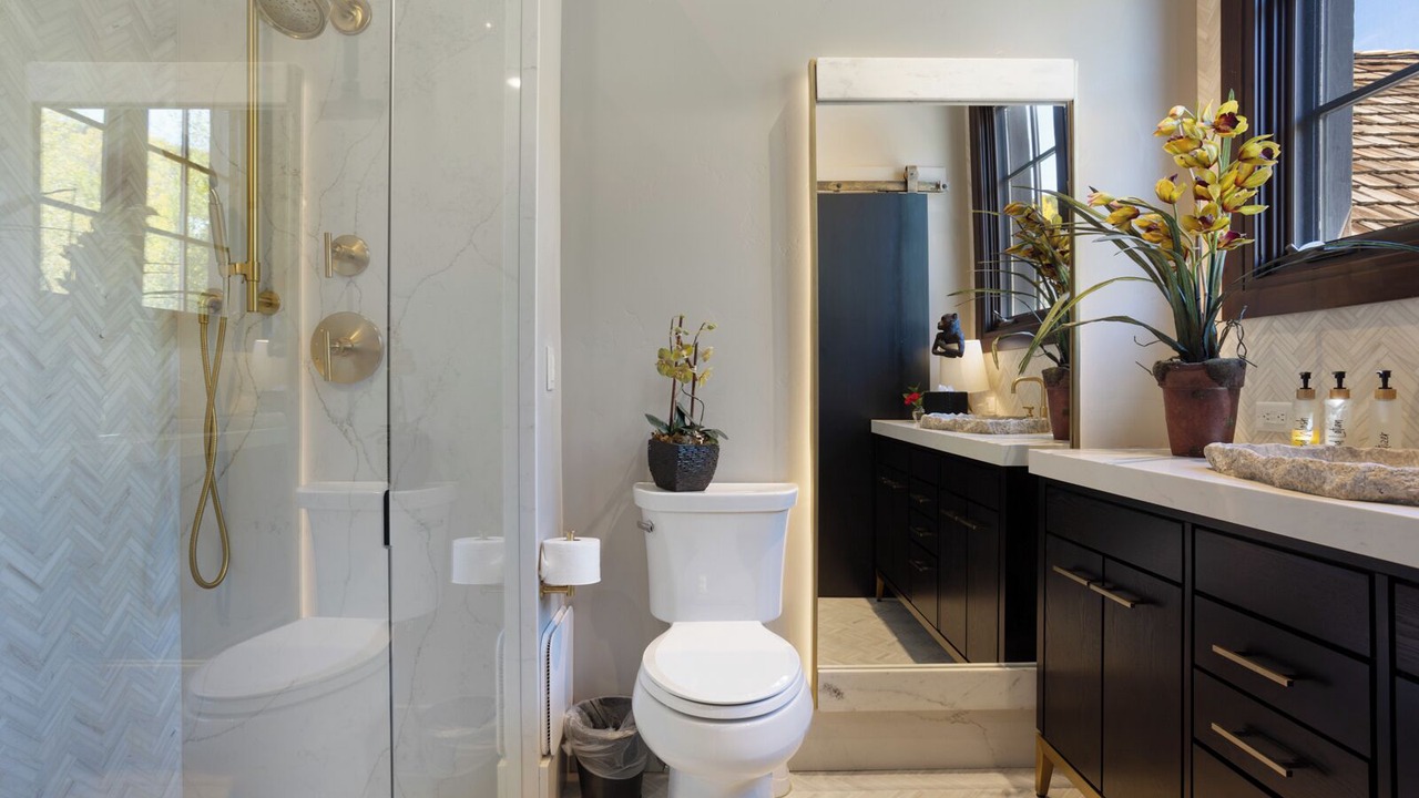 Photo of Bathroom in Edwards