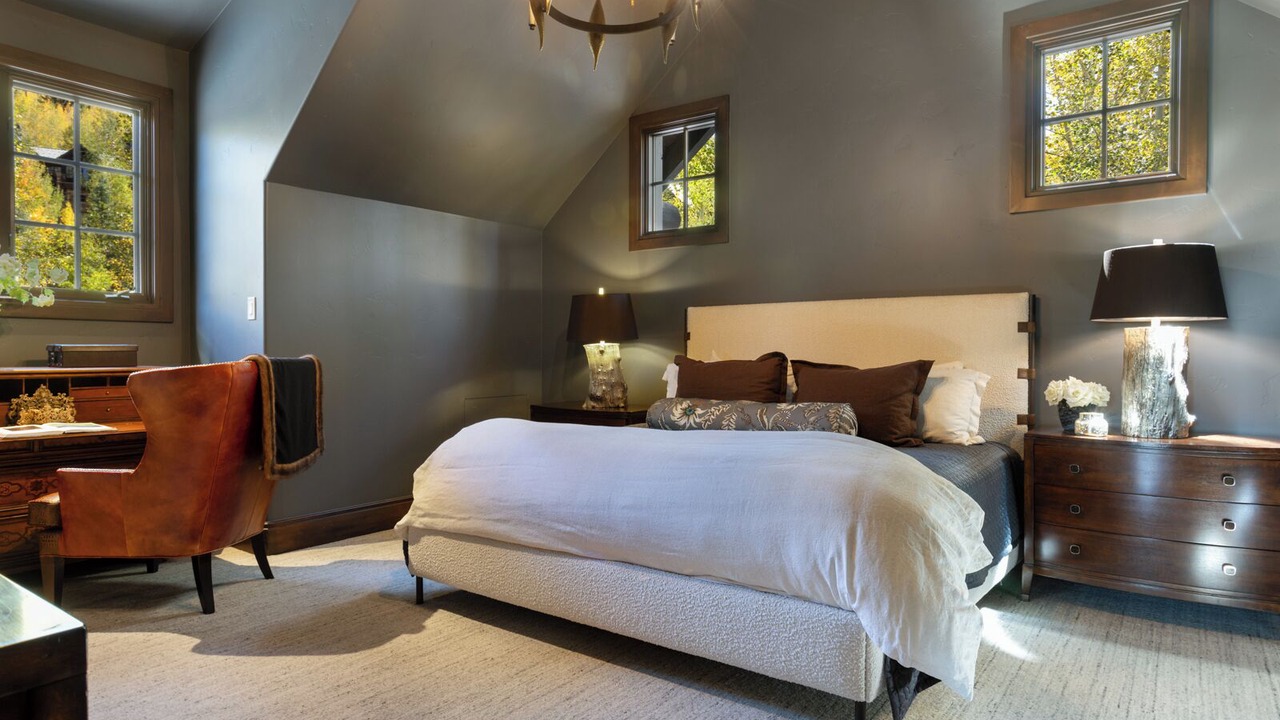 Photo of Bedroom in Edwards