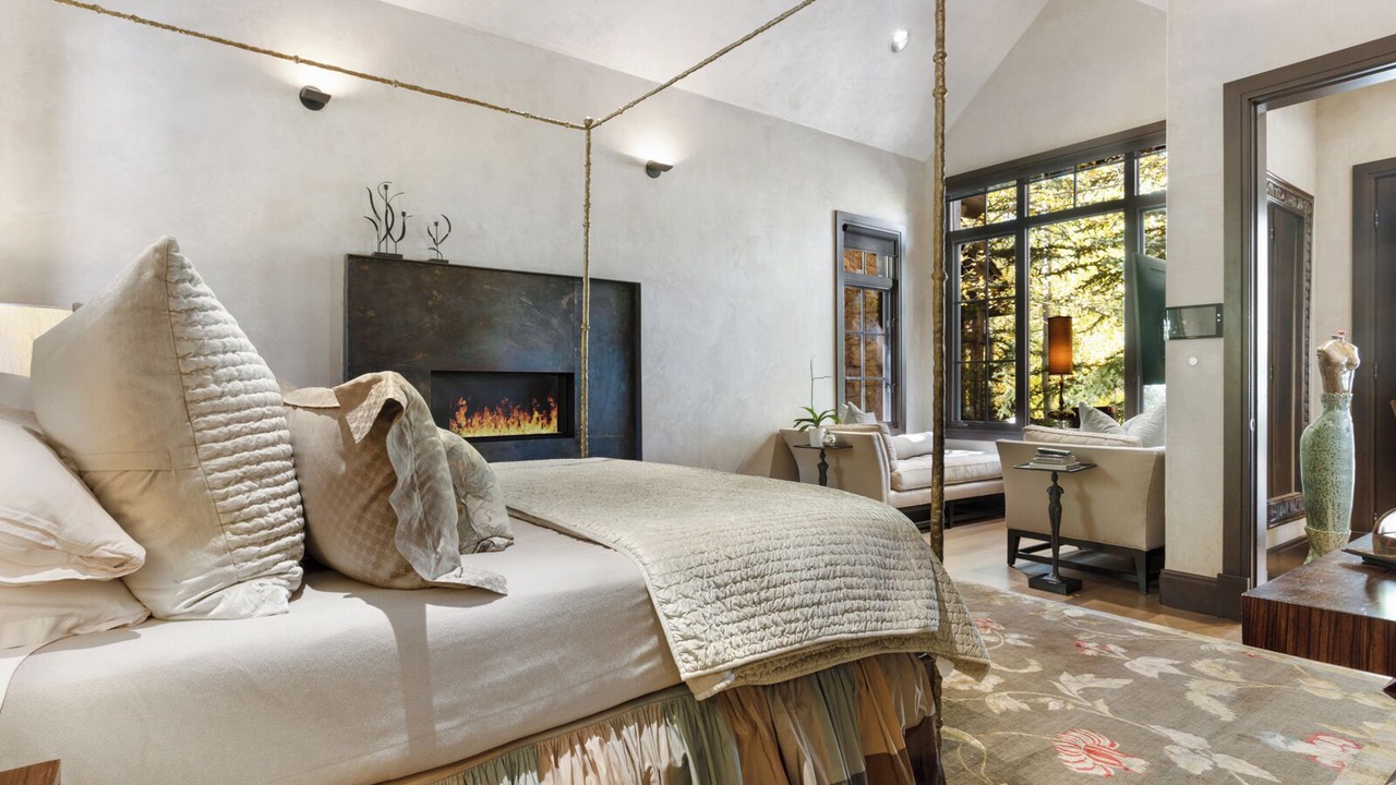 Photo of Bedroom in Edwards
