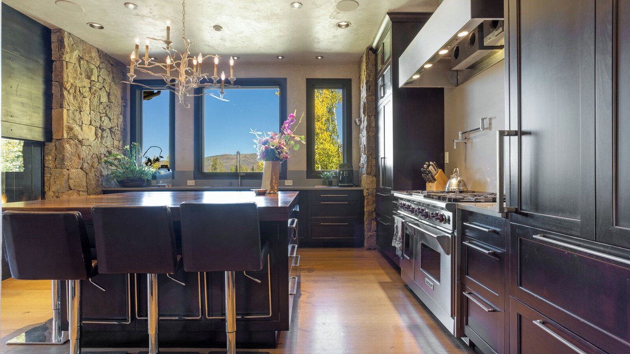 Photo of Kitchen in Edwards