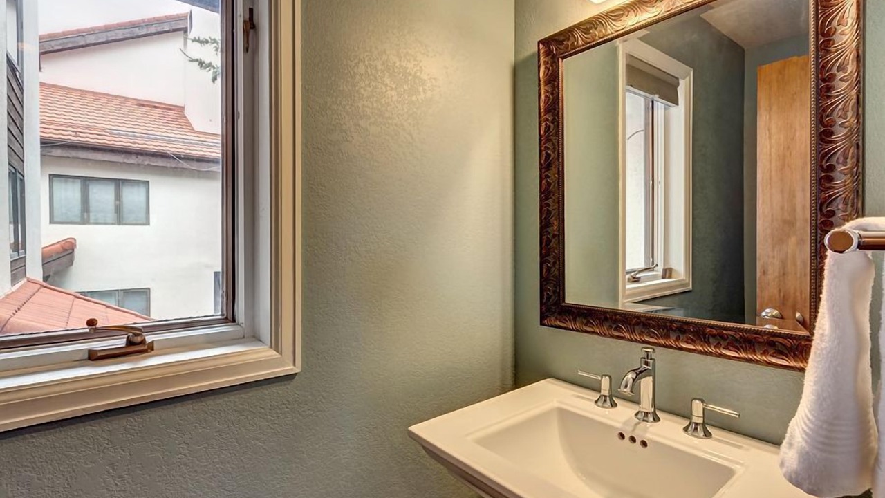 Photo of Bathroom in Eagle-Vail