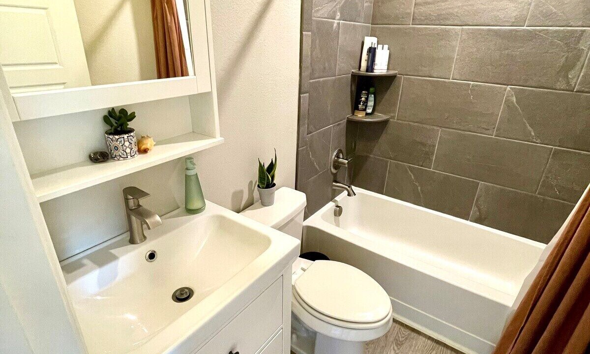 Photo of Bathroom in Commerce City