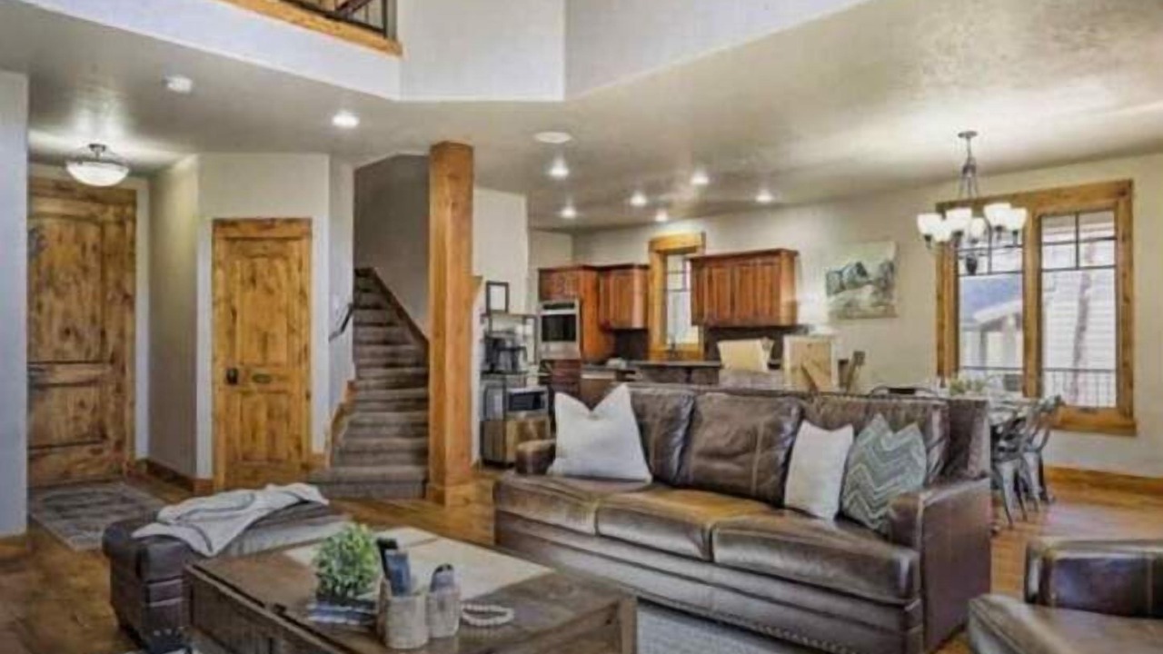 Photo of Livingroom in Red Feather Lakes
