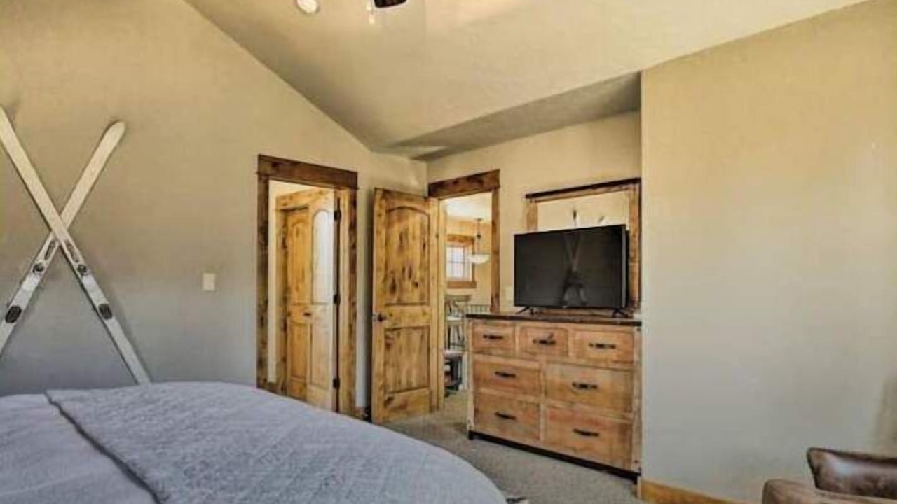 Photo of Bedroom in Red Feather Lakes