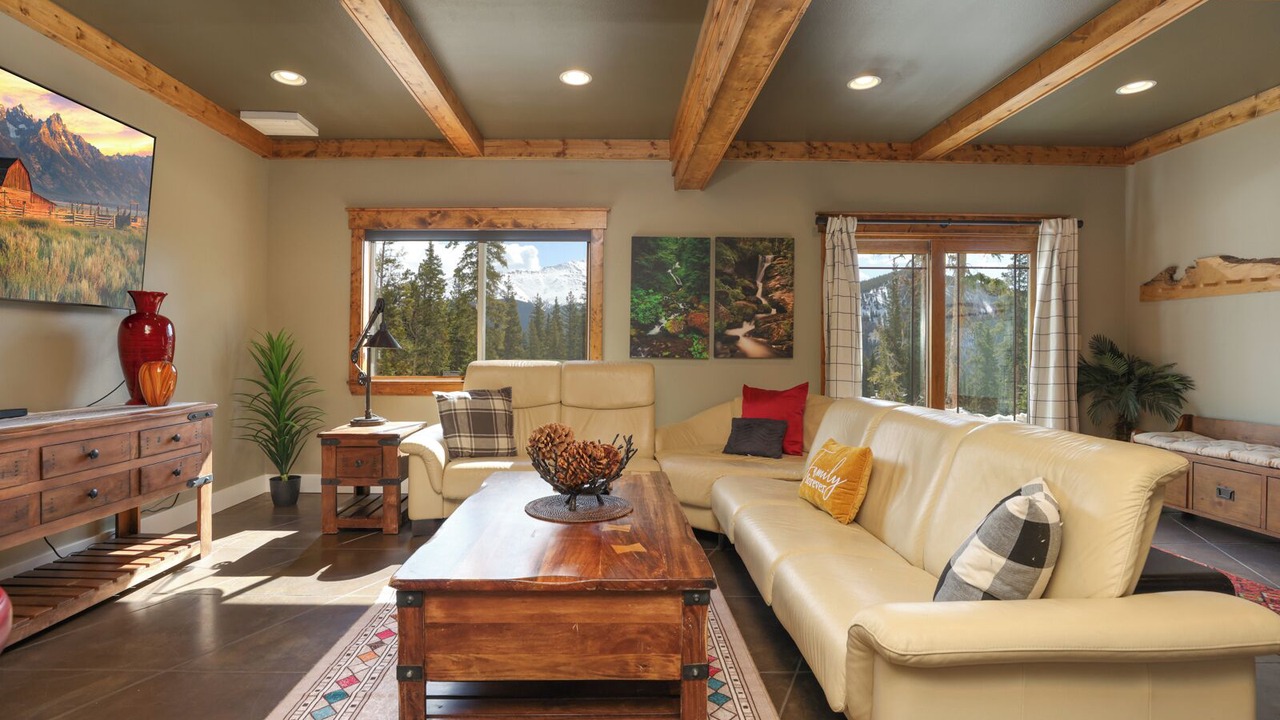 Photo of Livingroom in Breckenridge