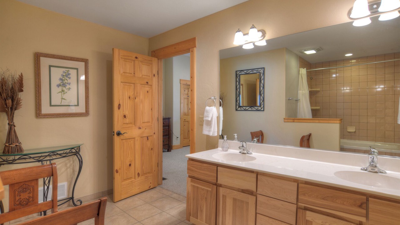 Photo of Bathroom in South Fork