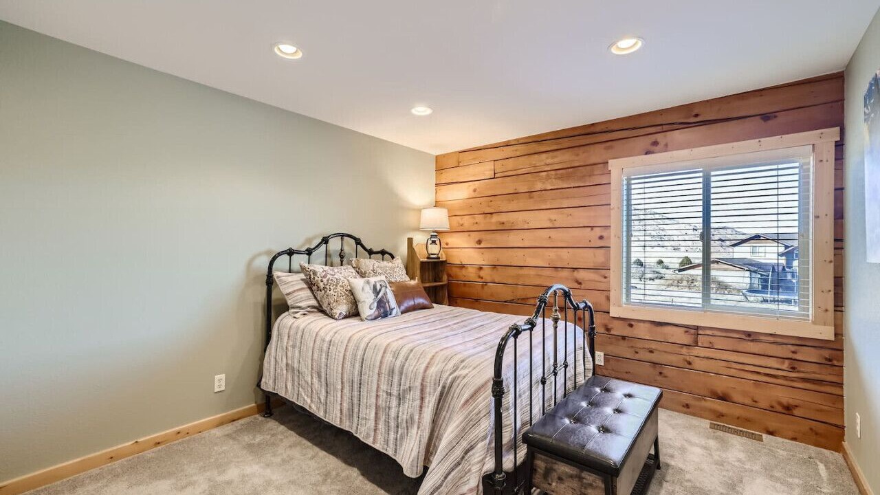 Photo of Bedroom in Morrison
