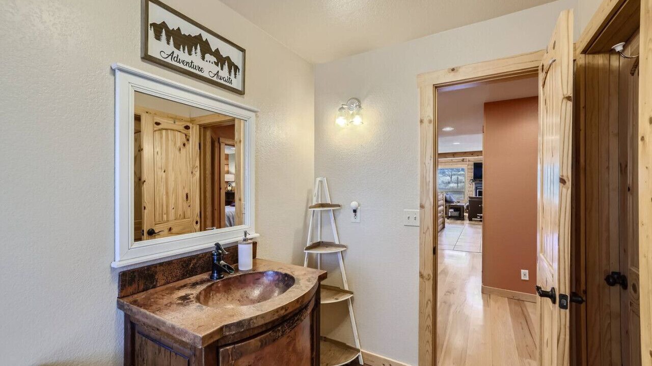 Photo of Bathroom in Morrison