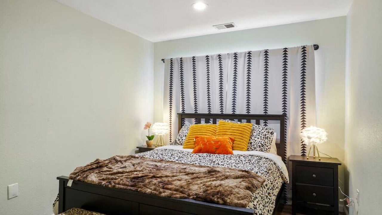 Photo of Bedroom in Berkley