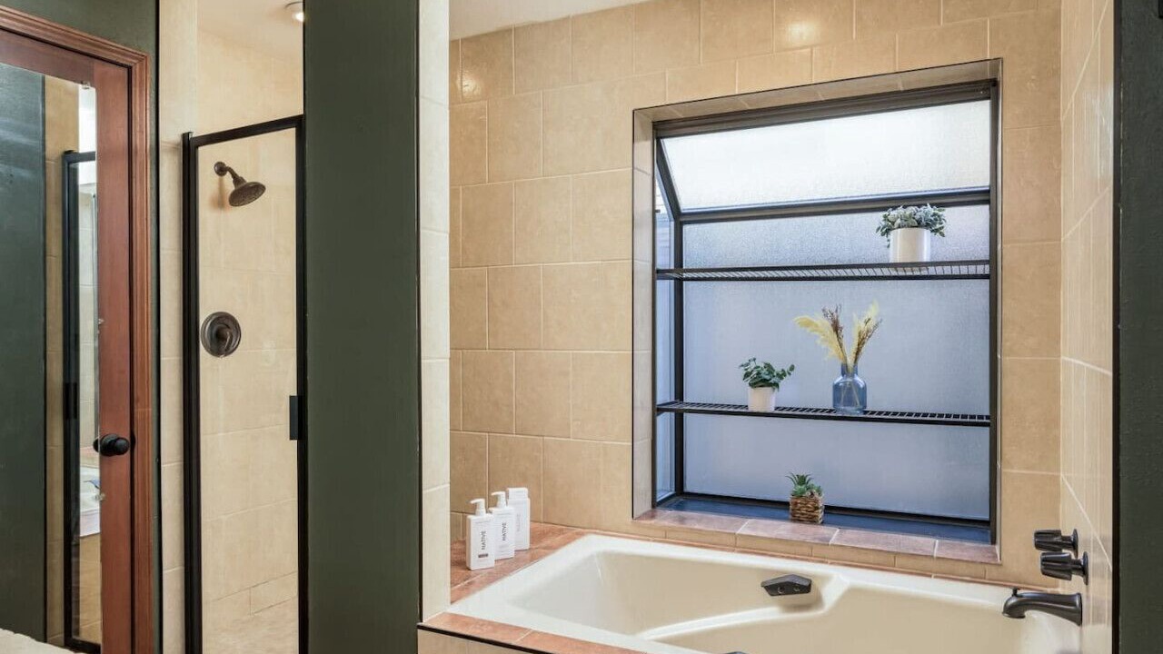 Photo of Bathroom in Scenic Heights