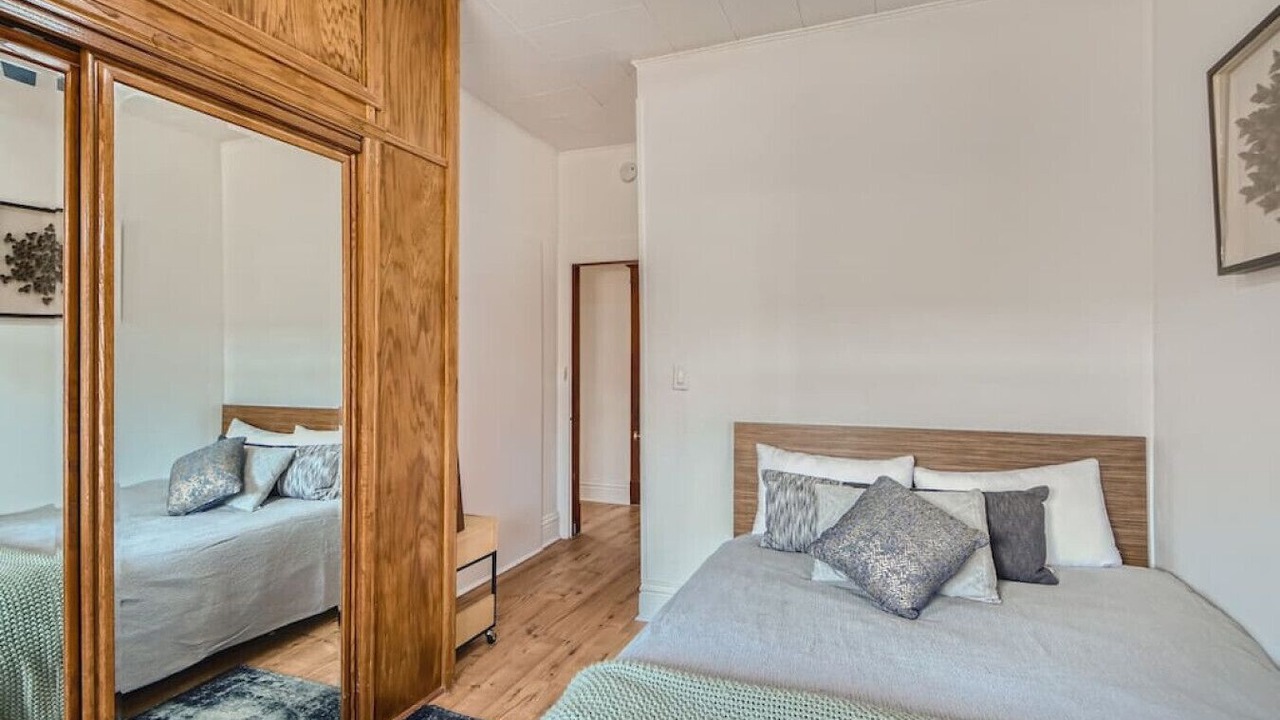 Photo of Bedroom in Lincoln Park