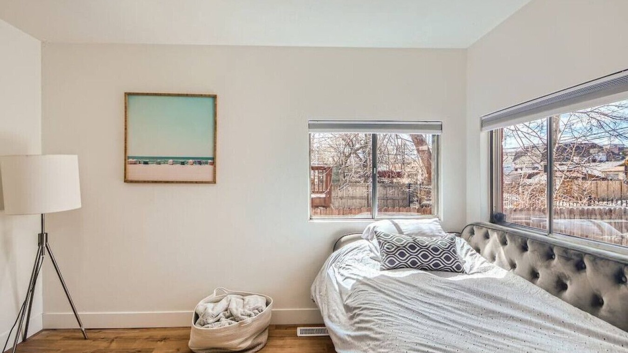 Photo of Bedroom in Lincoln Park