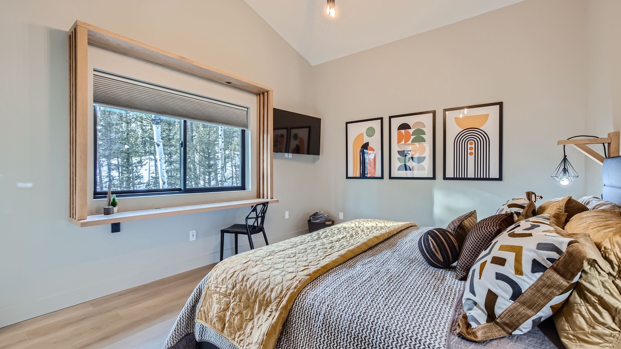 Photo of Bedroom in Spring Valley