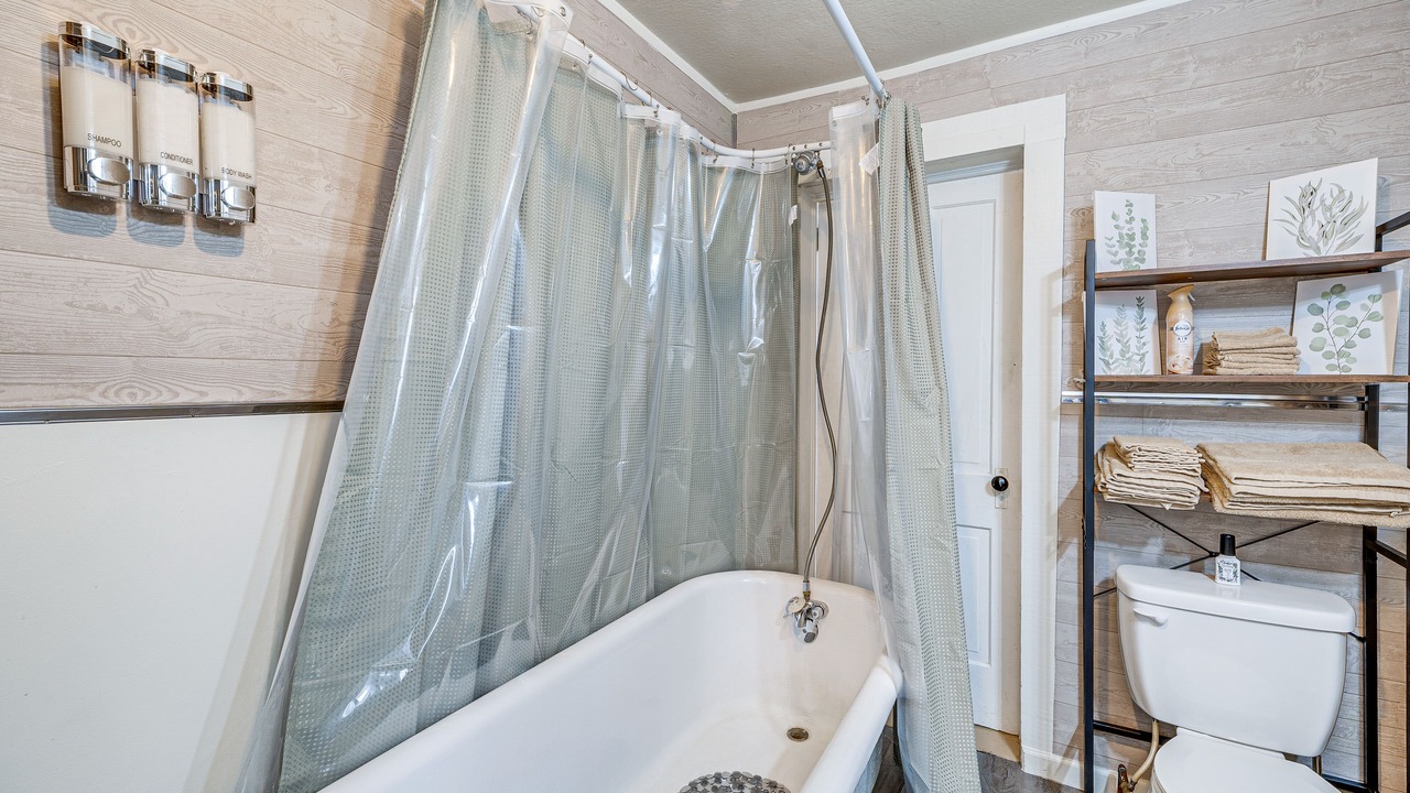 Photo of Bathroom in Victor