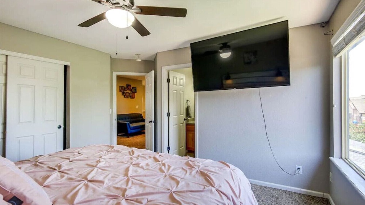 Photo of Bedroom in Commerce City