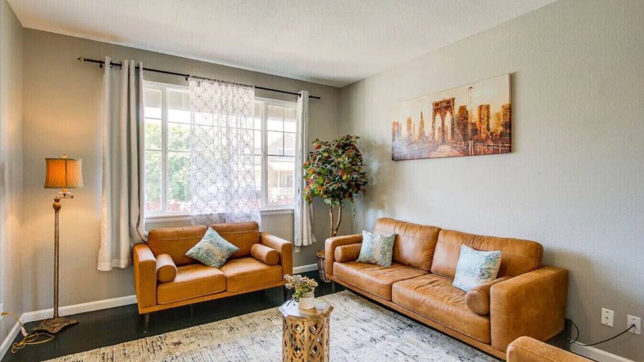Photo of Livingroom in Commerce City