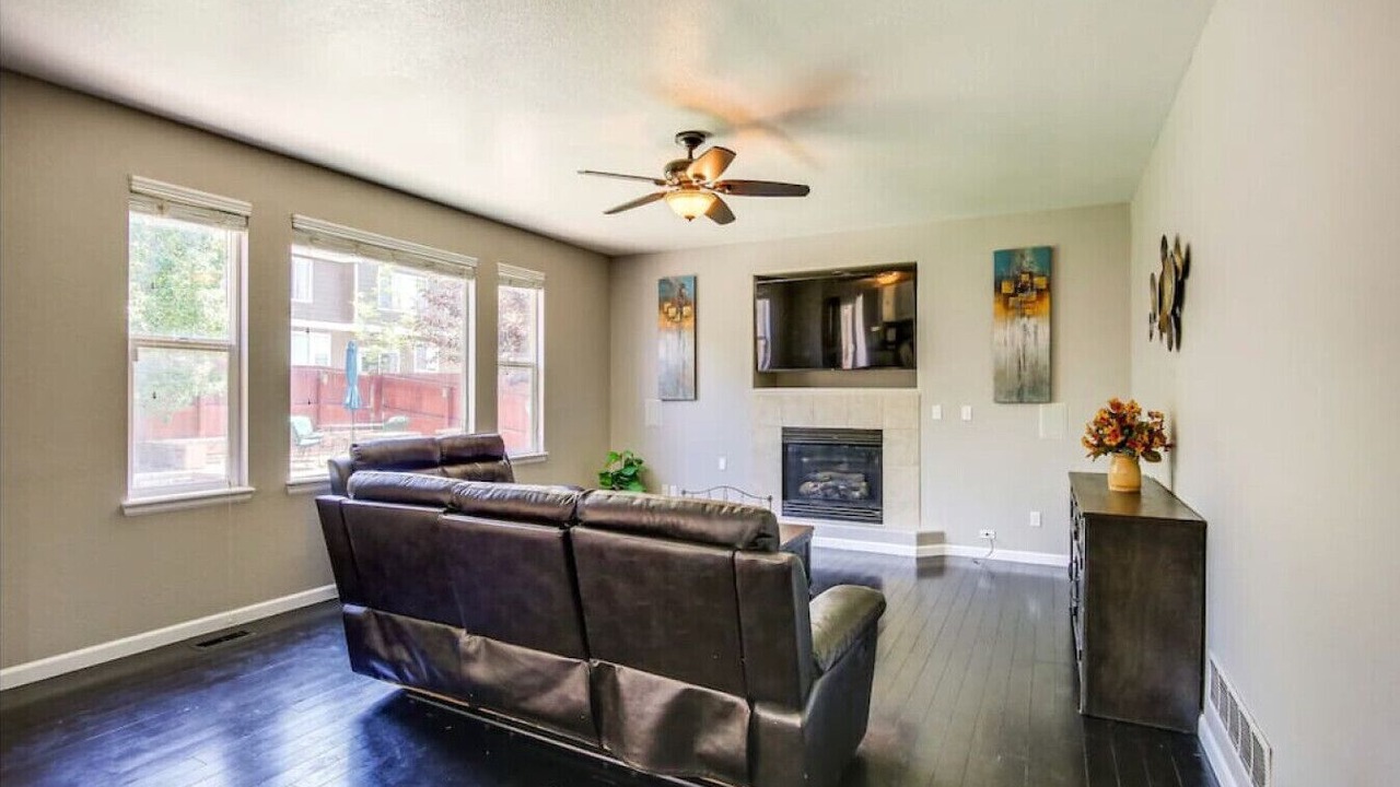 Photo of Livingroom in Commerce City
