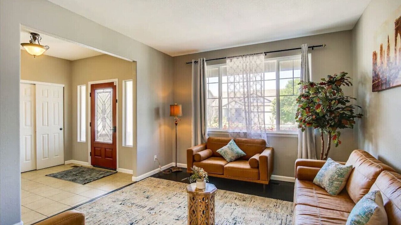 Photo of Livingroom in Commerce City