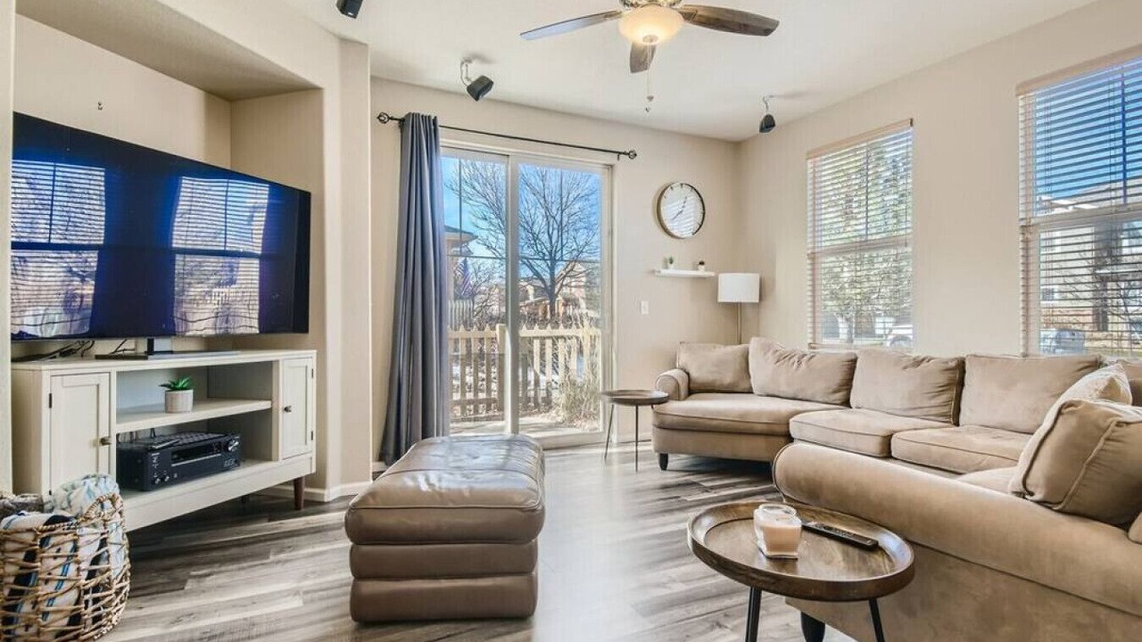 Photo of Livingroom in Commerce City