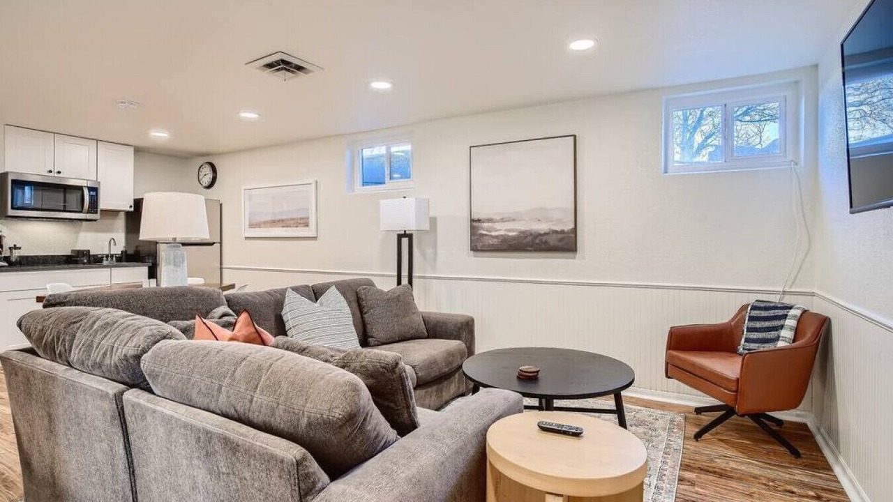 Photo of Livingroom in Harvey Park South