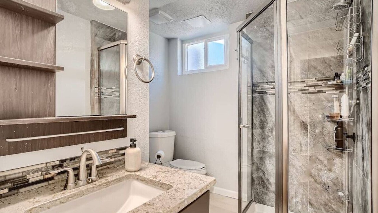 Photo of Bathroom in Harvey Park South