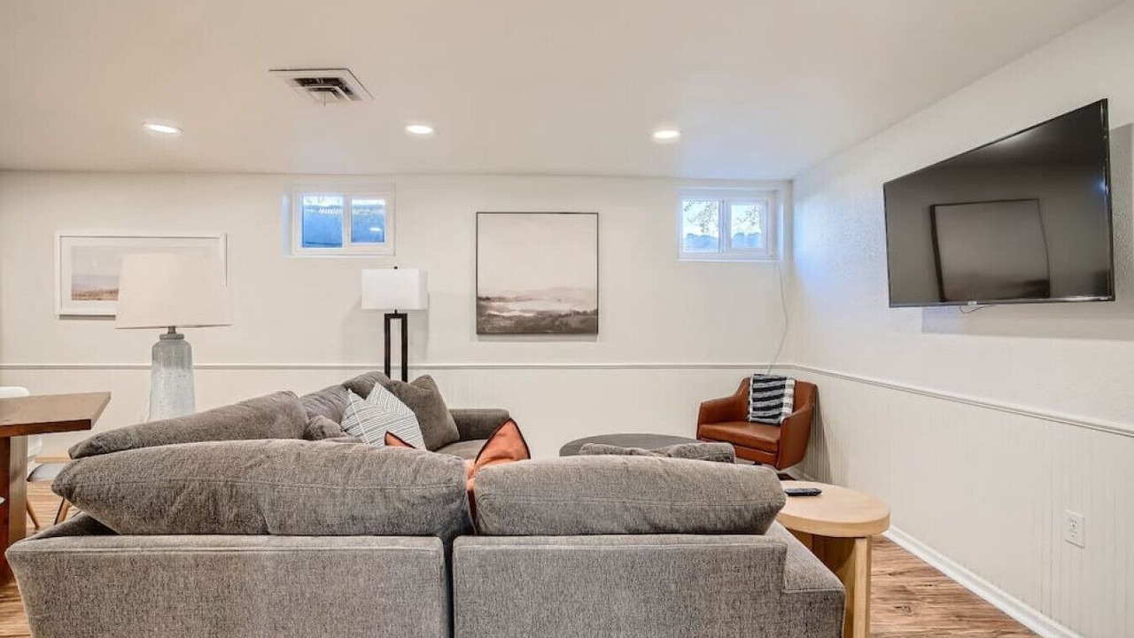 Photo of Livingroom in Harvey Park South