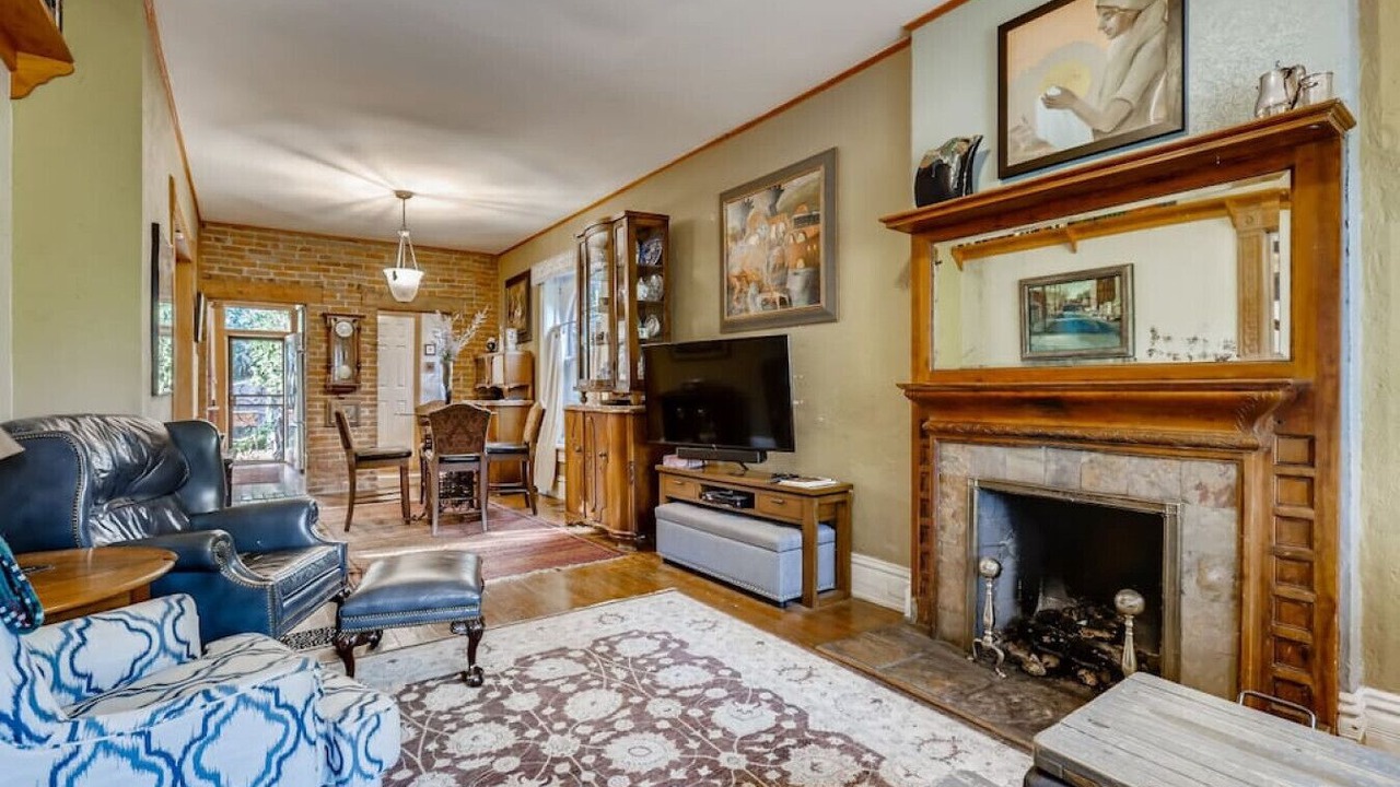 Photo of Livingroom in Whittier