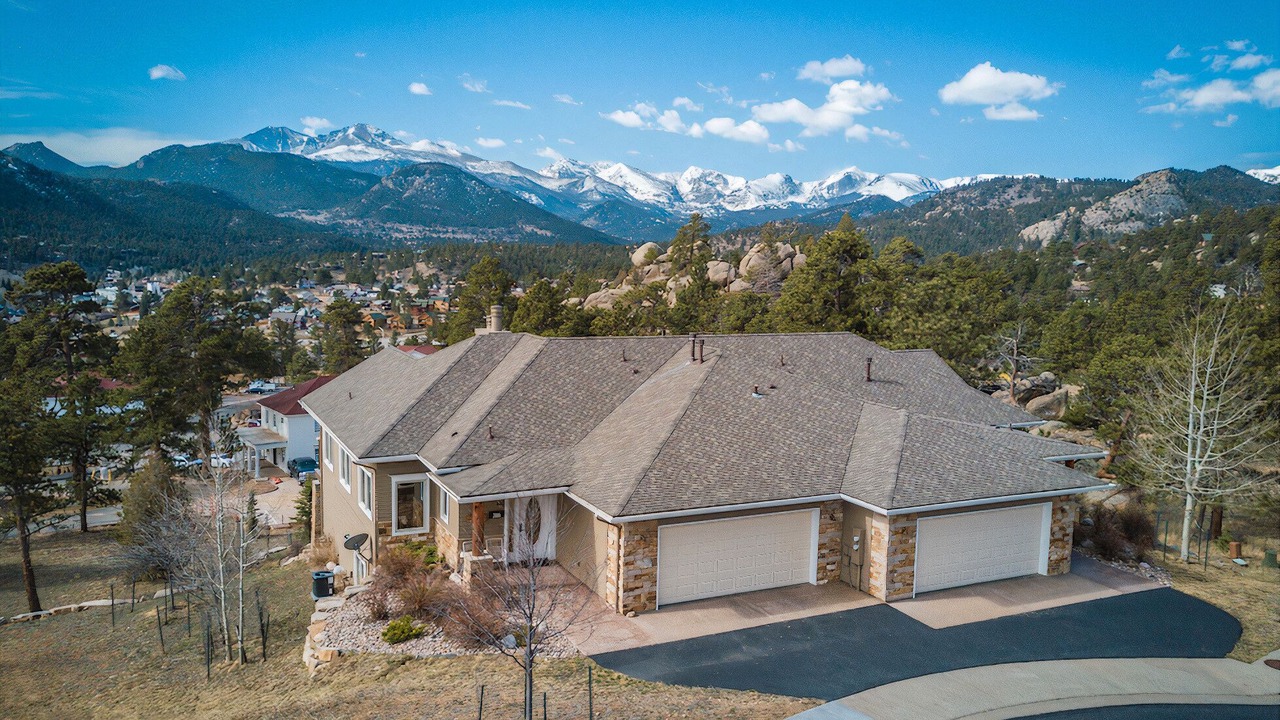 Photo of Outdoor in Stanley Hills