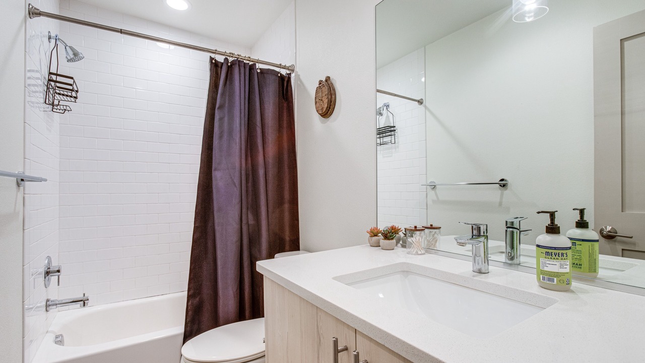 Photo of Bathroom in City Park West