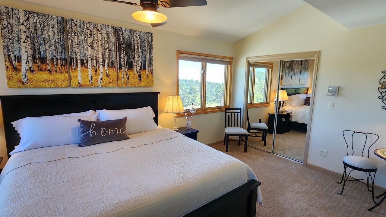 Photo of Bedroom in Mount Vernon