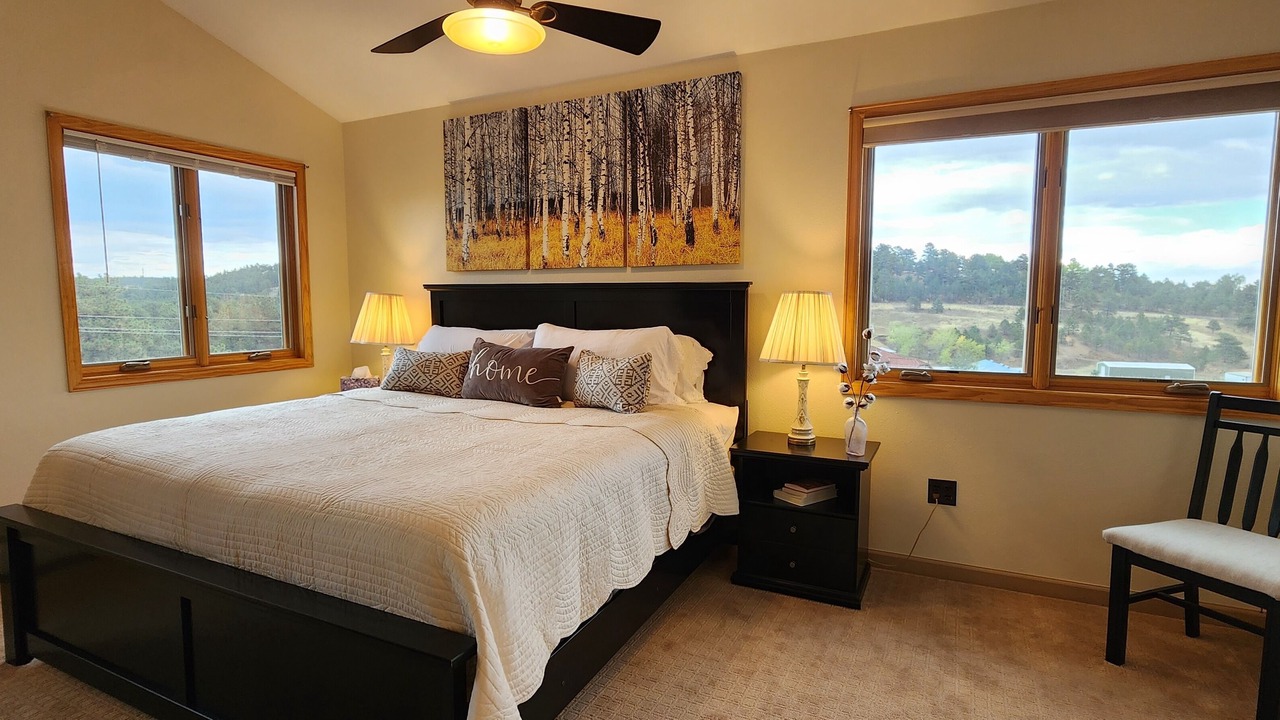 Photo of Bedroom in Mount Vernon