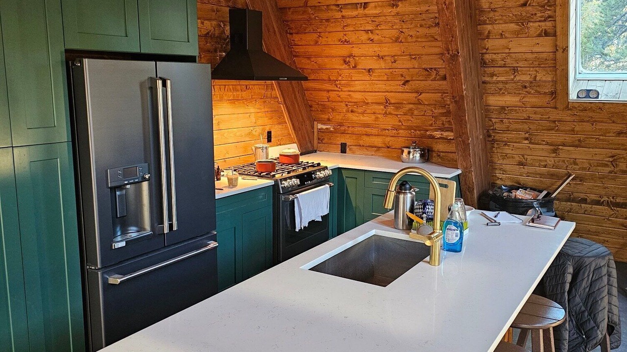 Photo of Kitchen in Twin Lakes