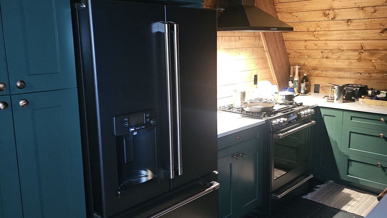 Photo of Kitchen in Twin Lakes