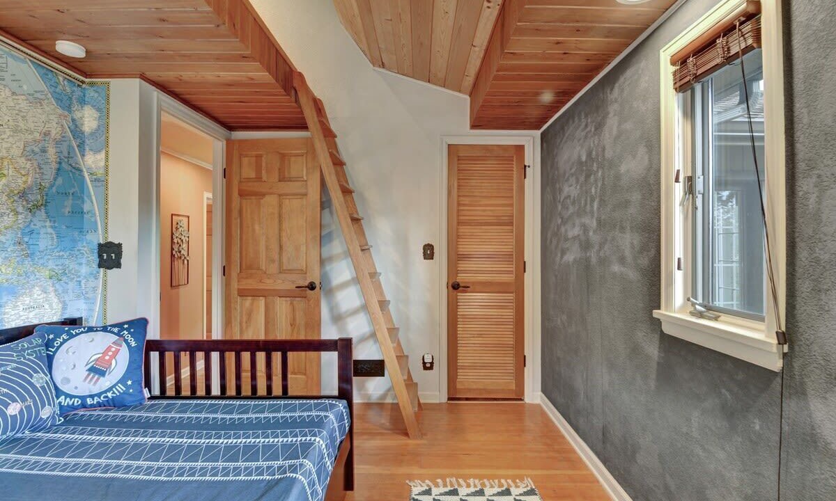 Photo of Bedroom in Cascade-Chipita Park