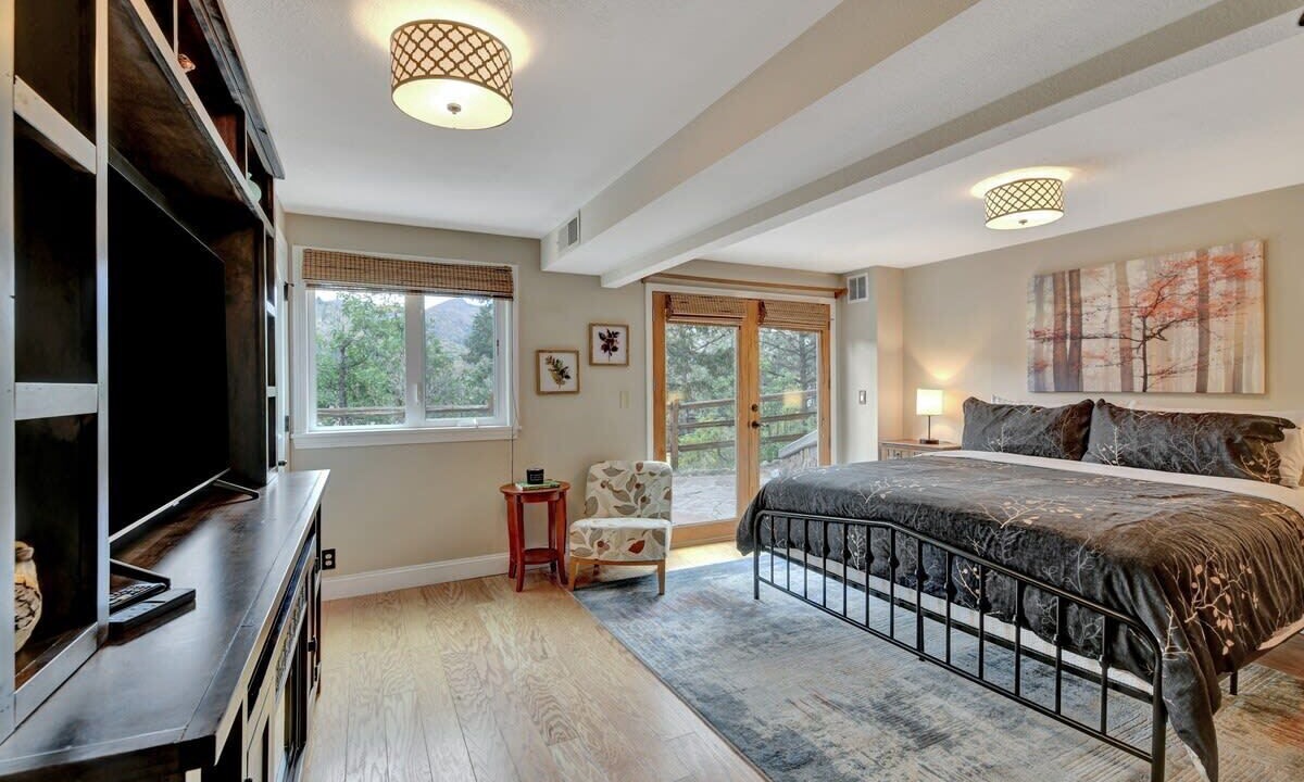 Photo of Bedroom in Cascade-Chipita Park
