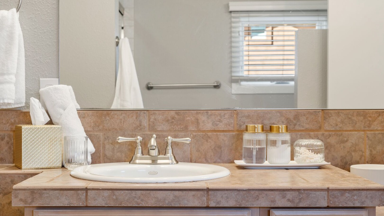 Photo of Bathroom in Skyway