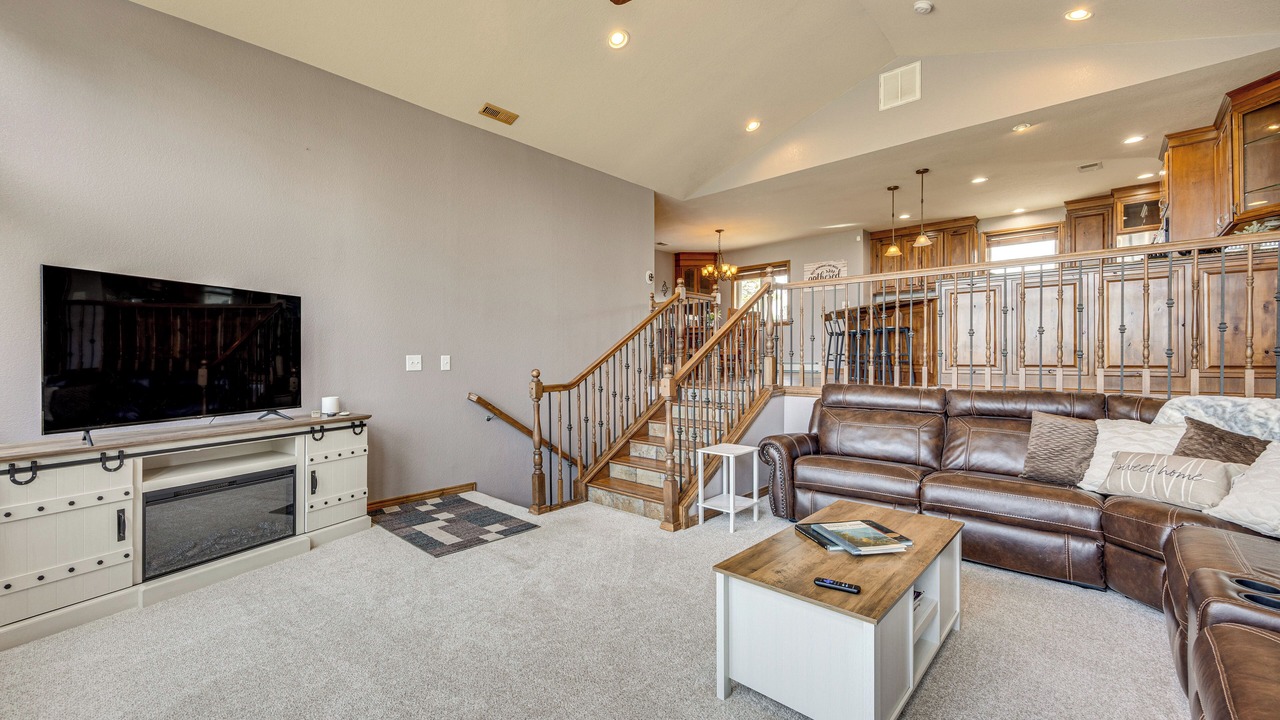Photo of Livingroom in Kiowa