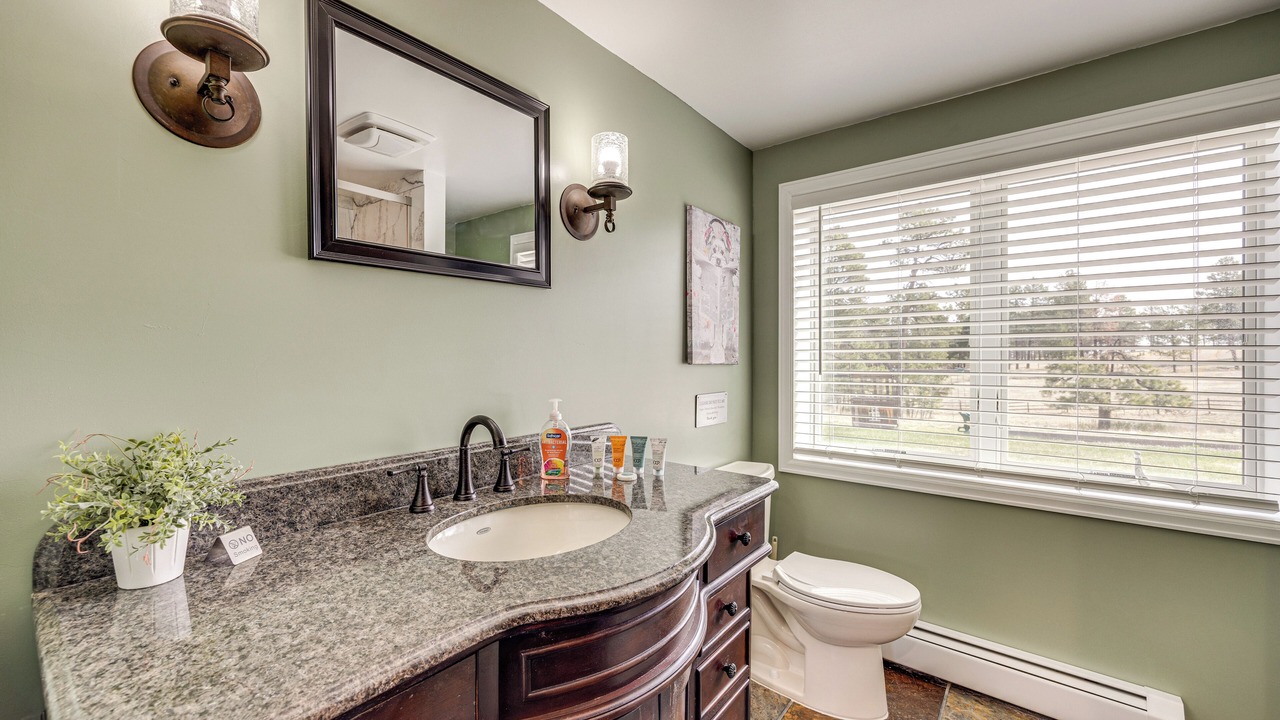 Photo of Bathroom in Kiowa